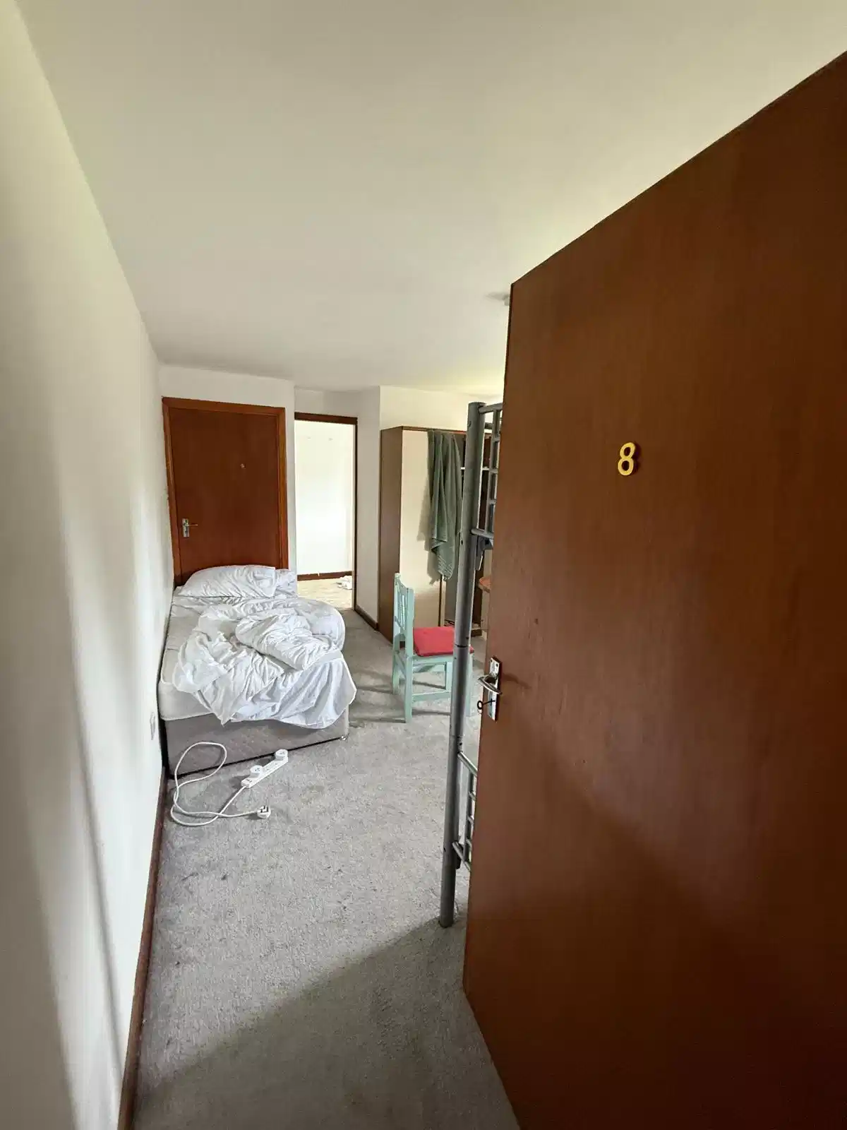 Room in a 5 Bedroom Apartment, Estrella, Taylor's Hill Rd, Galway H91 R52F 5