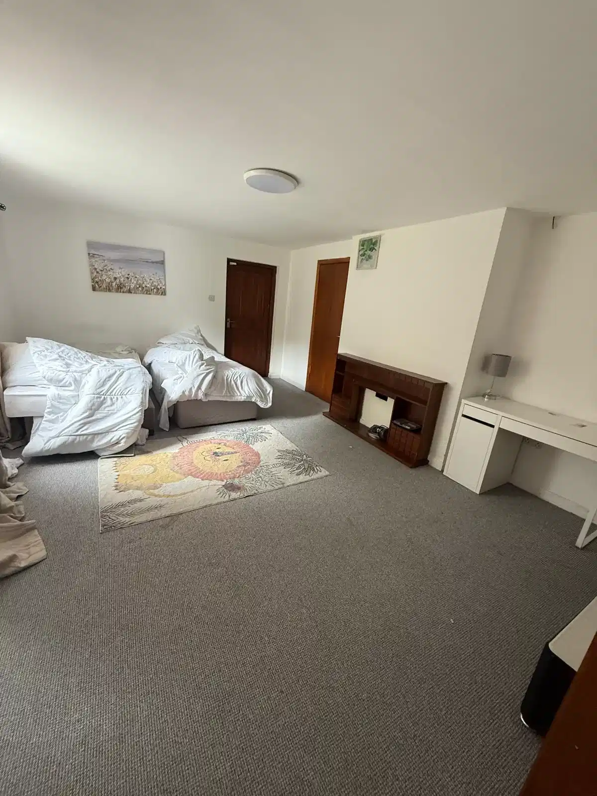 Room in a 5 Bedroom Apartment, Estrella, Taylor's Hill Rd, Galway H91 R52F - Galway, Ireland - Bedroom