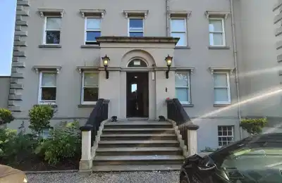 Room in a 25 Bedroom Apartment, Tassaggart House, Garters Lane, Saggart, Co Dublin D24 TK50 - Dublin, Ireland - Exterior