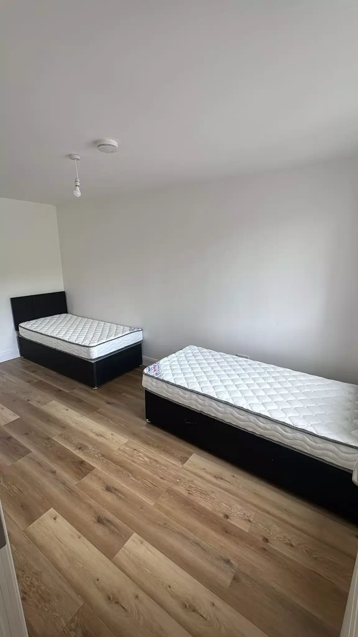 Room in 5 Bedroom Apartment, 2 Linn Bheag, Rahoon Rd, Galway H91 0H72 5
