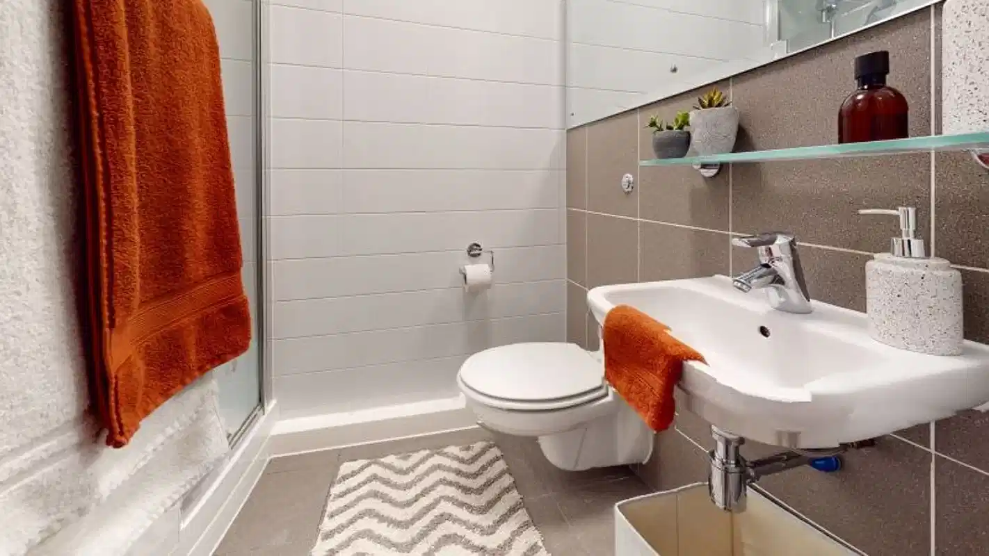 Amenities?w=400&h=260&fit=crop&q=40&auto=format&trim=auto