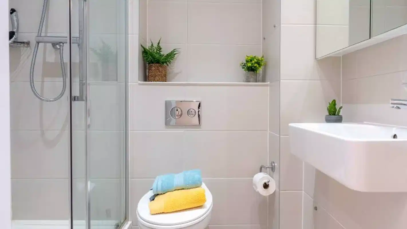 Amenities?w=400&h=260&fit=crop&q=40&auto=format&trim=auto