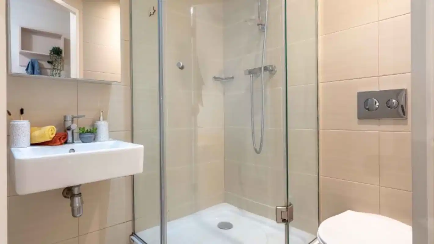 Amenities?w=400&h=260&fit=crop&q=40&auto=format&trim=auto