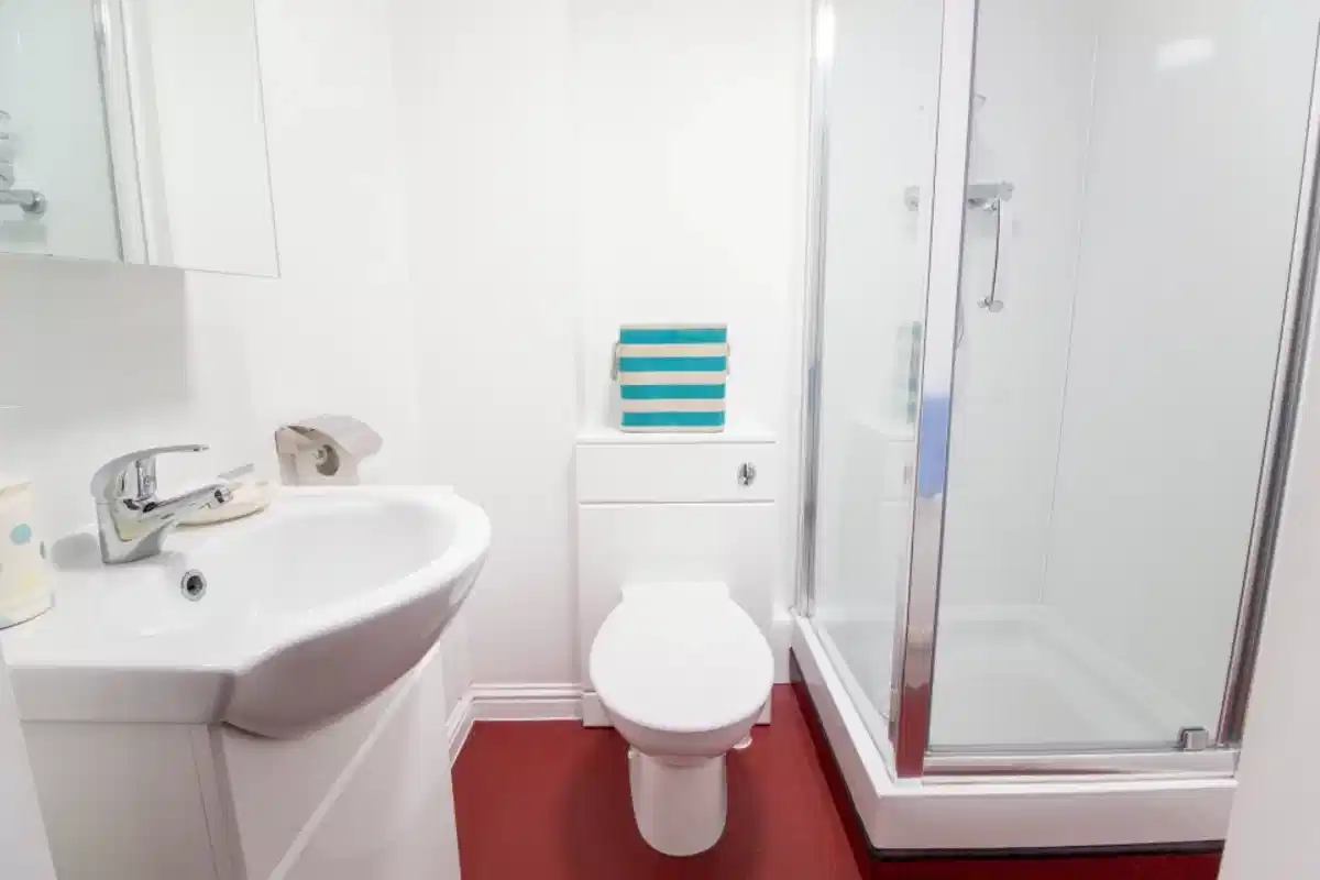 Master House, Cambridge - Cambridge, England, United Kingdom - Bathroom