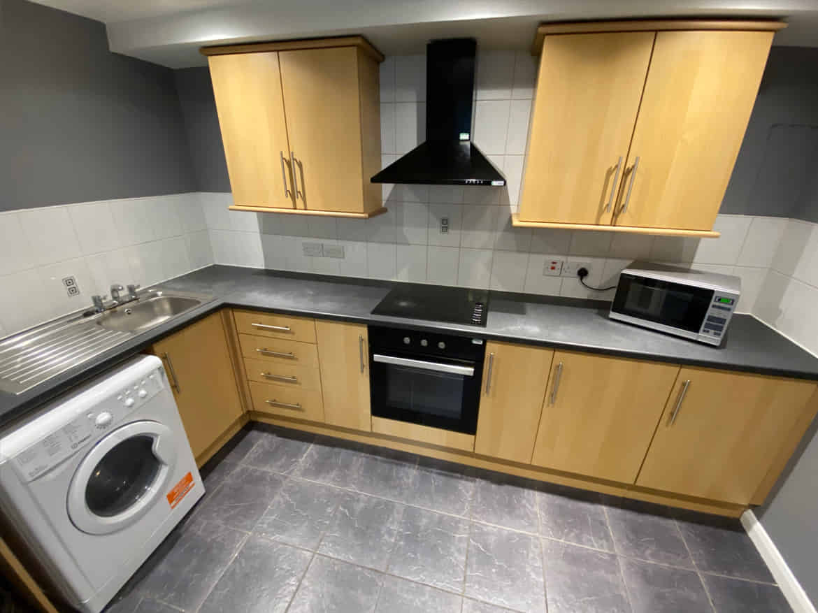 Kitchen?w=400&h=260&fit=crop&q=40&auto=format&trim=auto