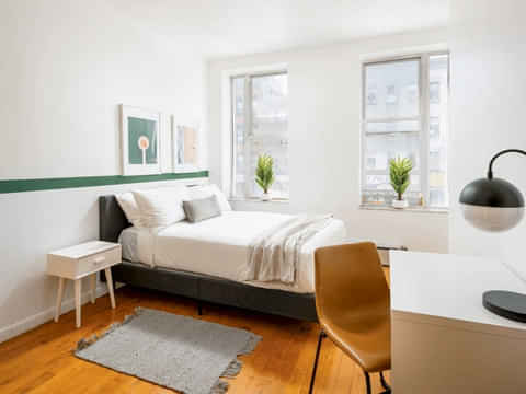 Bathroom?w=400&h=260&fit=crop&q=40&auto=format&trim=auto