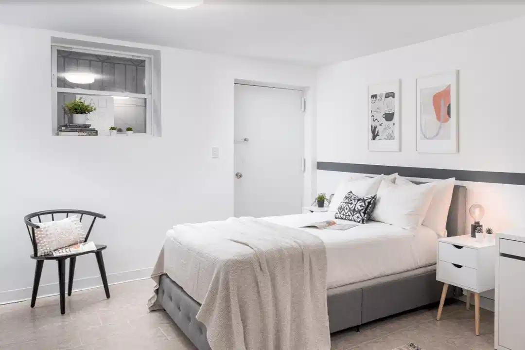 102 Jefferson St, New York 4
