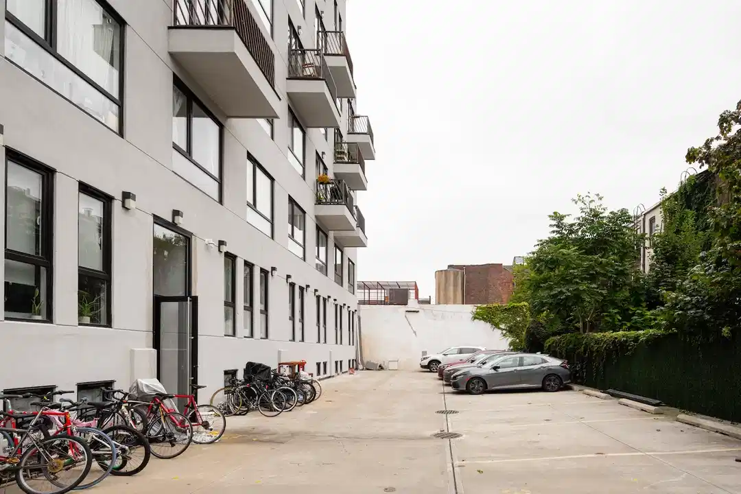 832 Lexington Ave, Brooklyn 2