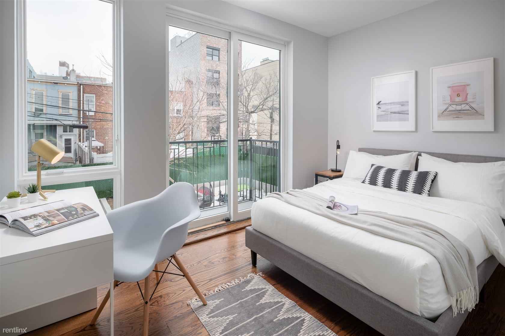 Common Area?w=400&h=260&fit=crop&q=40&auto=format&trim=auto