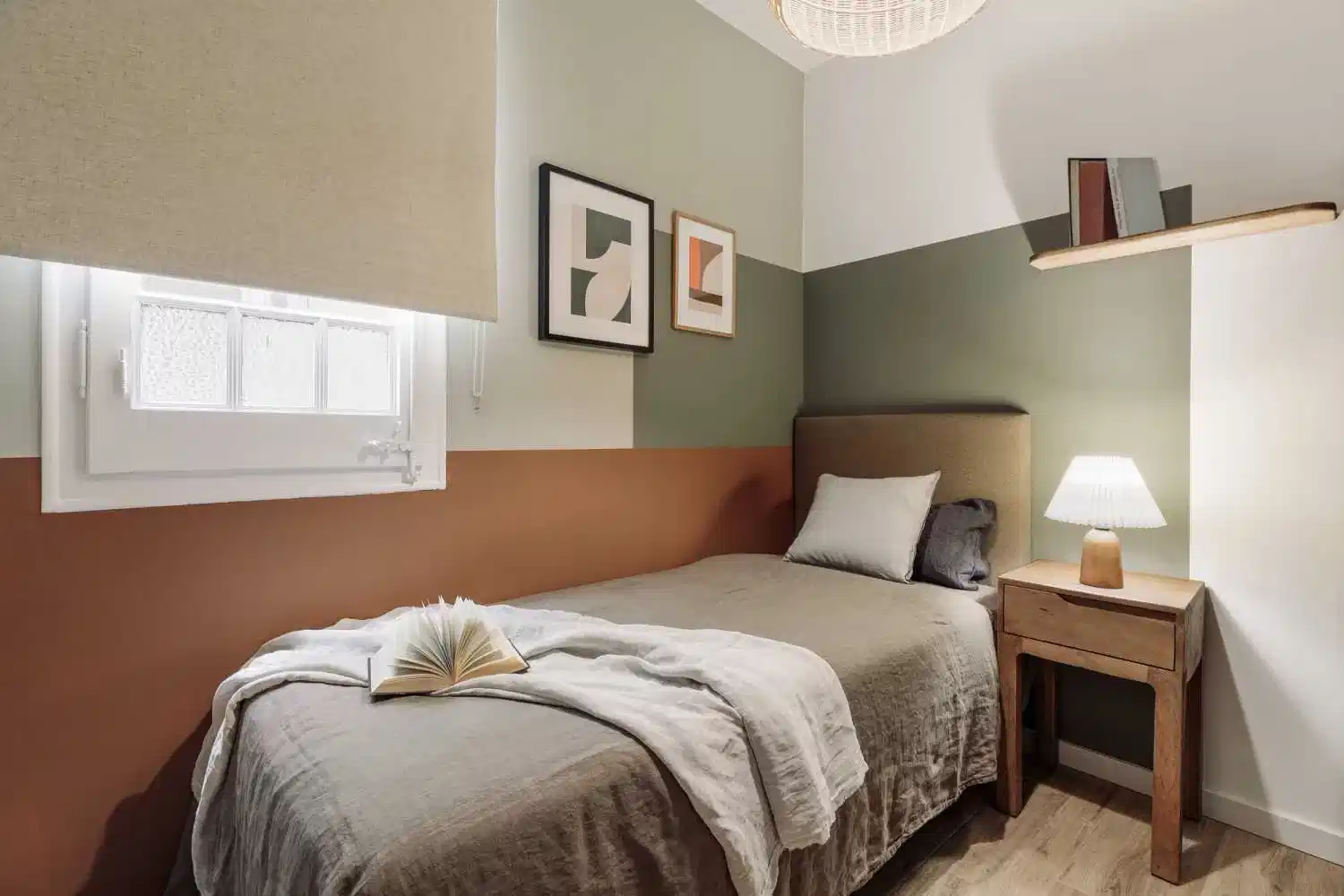 1 Bedroom 1 Bathroom - Bathroom?w=400&h=260&fit=crop&q=40&auto=format&trim=auto