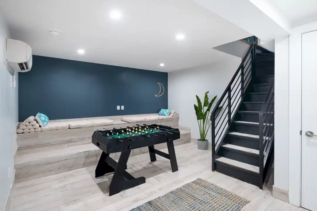 284 Powers St, Brooklyn 5
