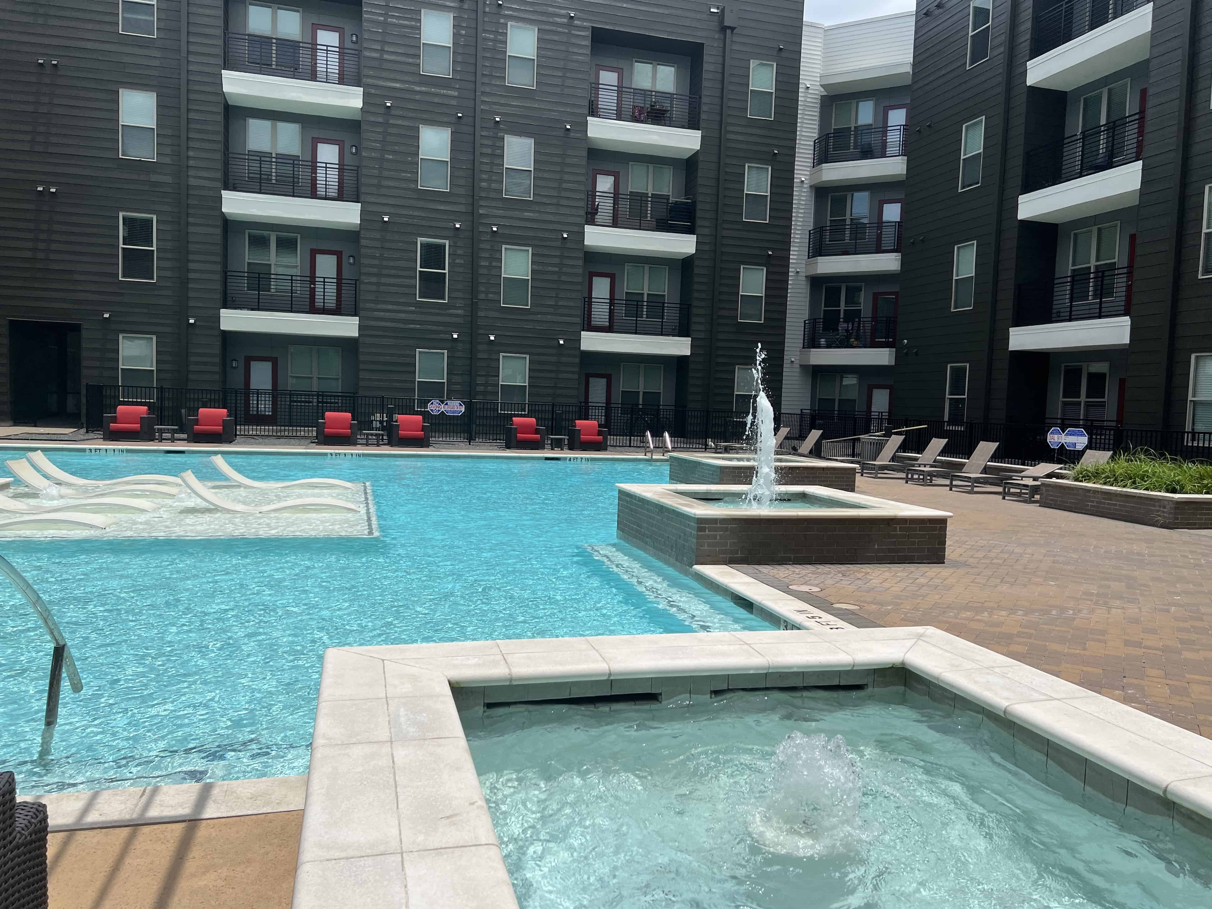 Altitude, Houston - Houston, Texas, United States - Amenities