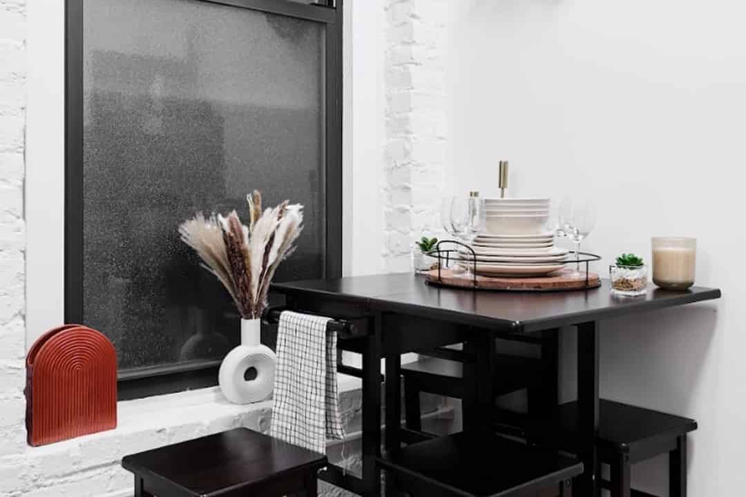 Kitchen?w=400&h=260&fit=crop&q=40&auto=format&trim=auto