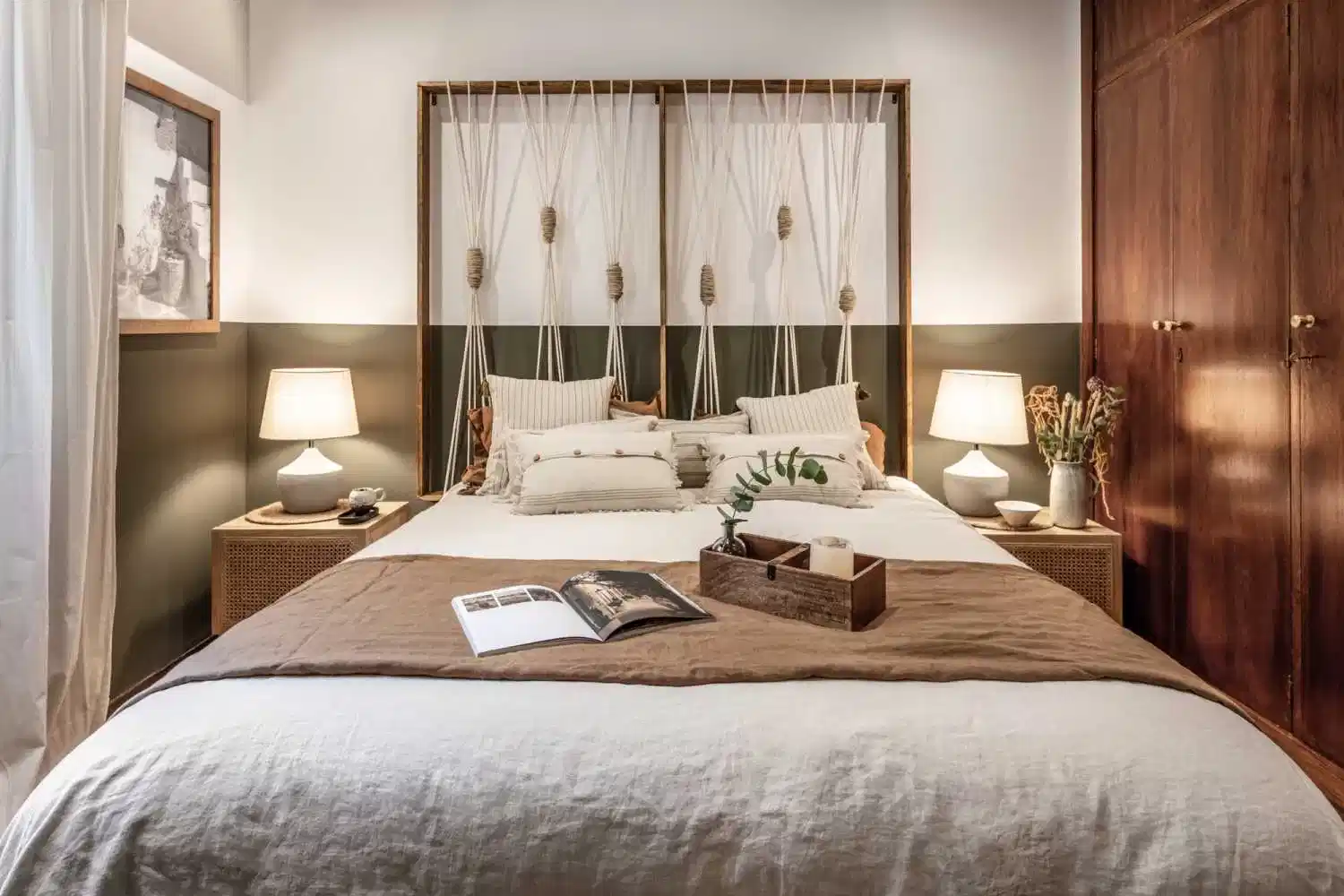 1 Bedroom 1 Bathroom - Bedroom?w=400&h=260&fit=crop&q=40&auto=format&trim=auto