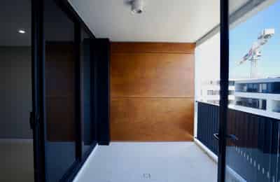 Amenities?w=400&h=260&fit=crop&q=40&auto=format&trim=auto