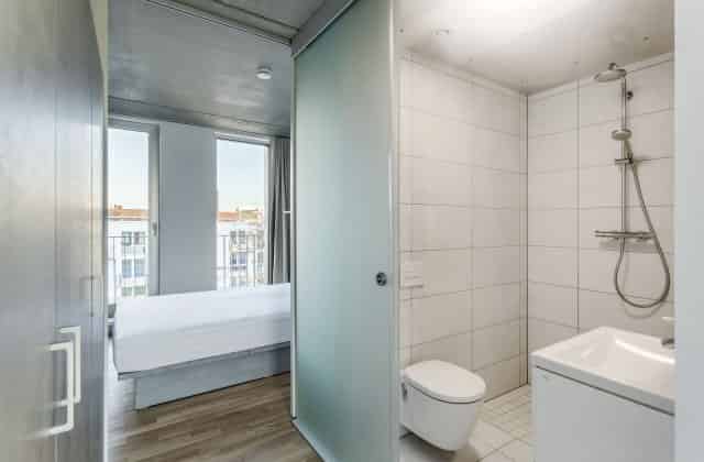 Basic - Bedroom?w=400&h=260&fit=crop&q=40&auto=format&trim=auto