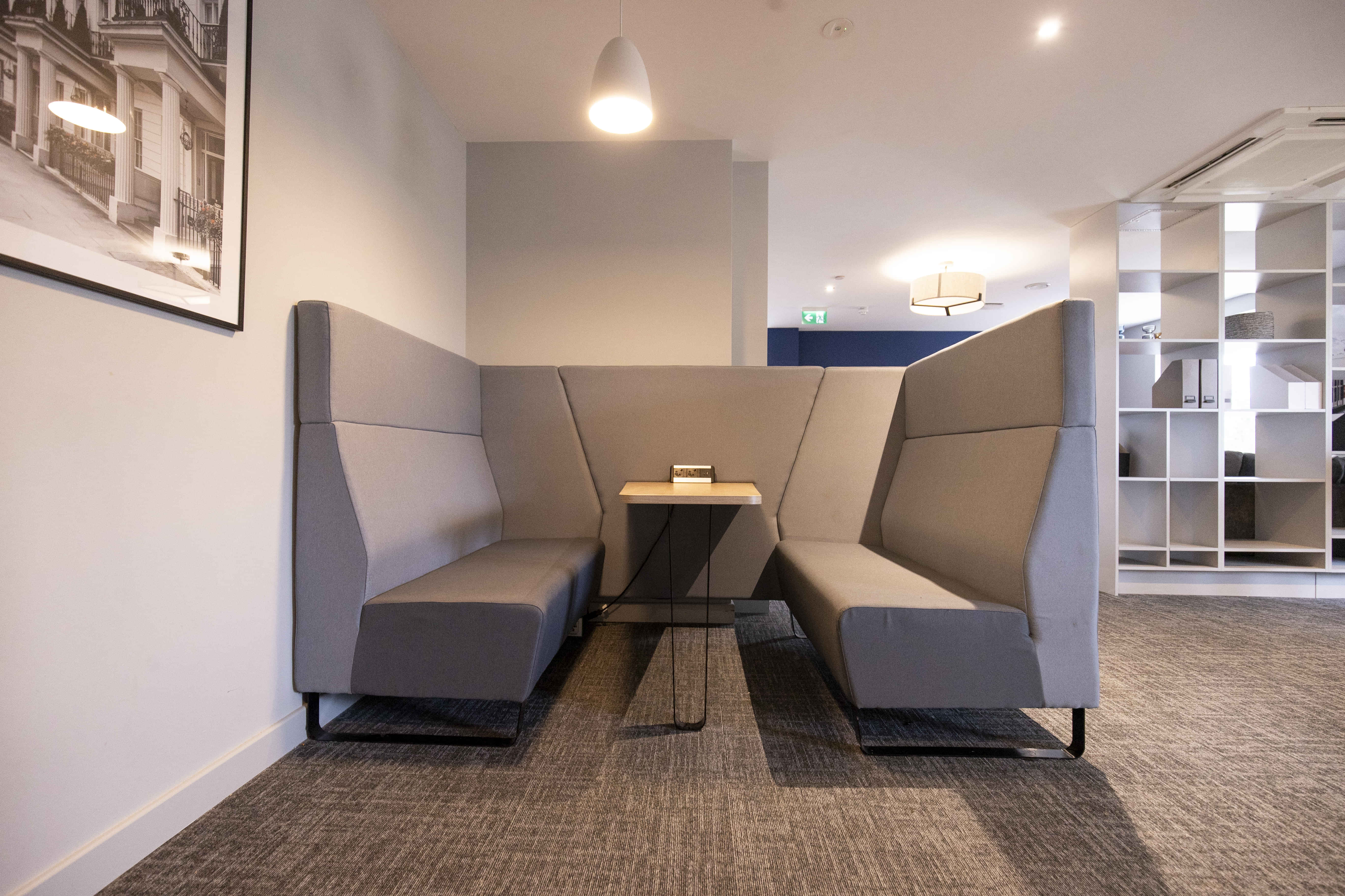 Ash Grove Court, Guildford - Guildford, England, United Kingdom - Amenities