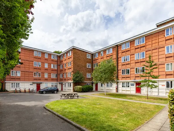 Explore Student Accommodation Near BPP University London Amber
