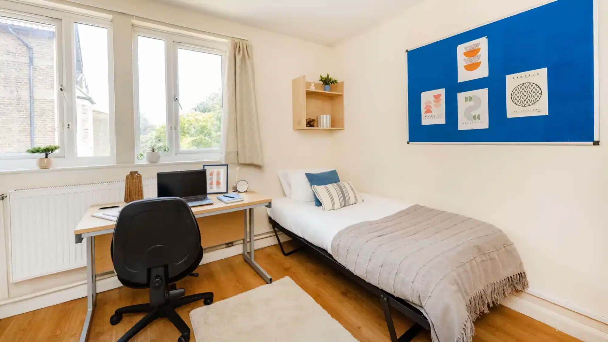 Brooke Hall, London image 40
