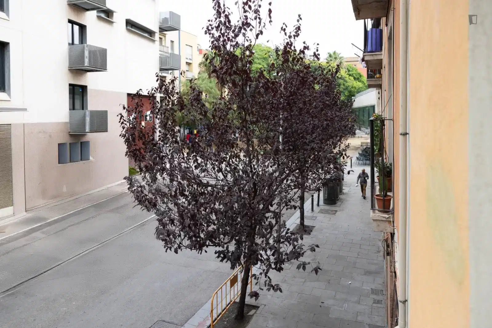 UNP 08001, Barcelona - Barcelona, Spain - Exterior