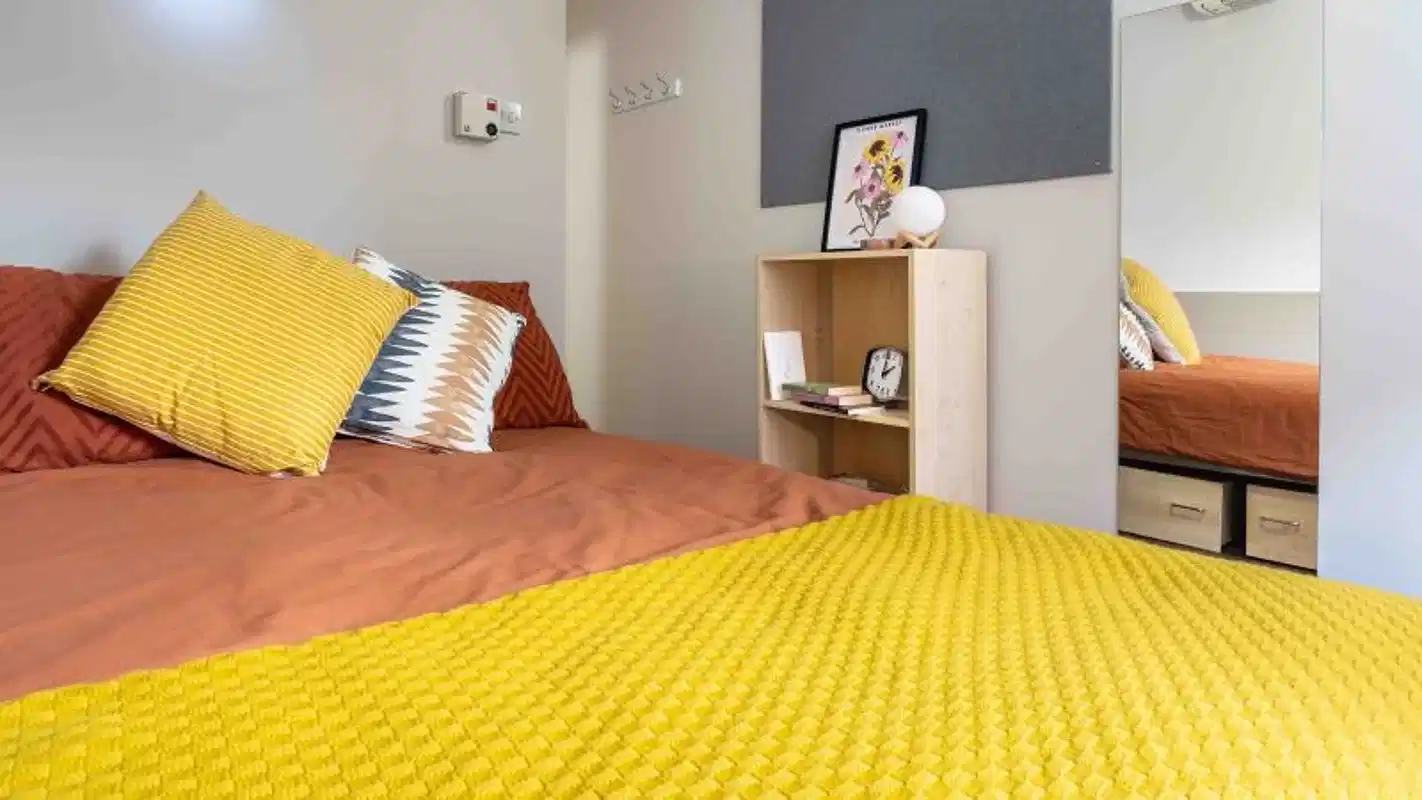 Silver En Suite-2627