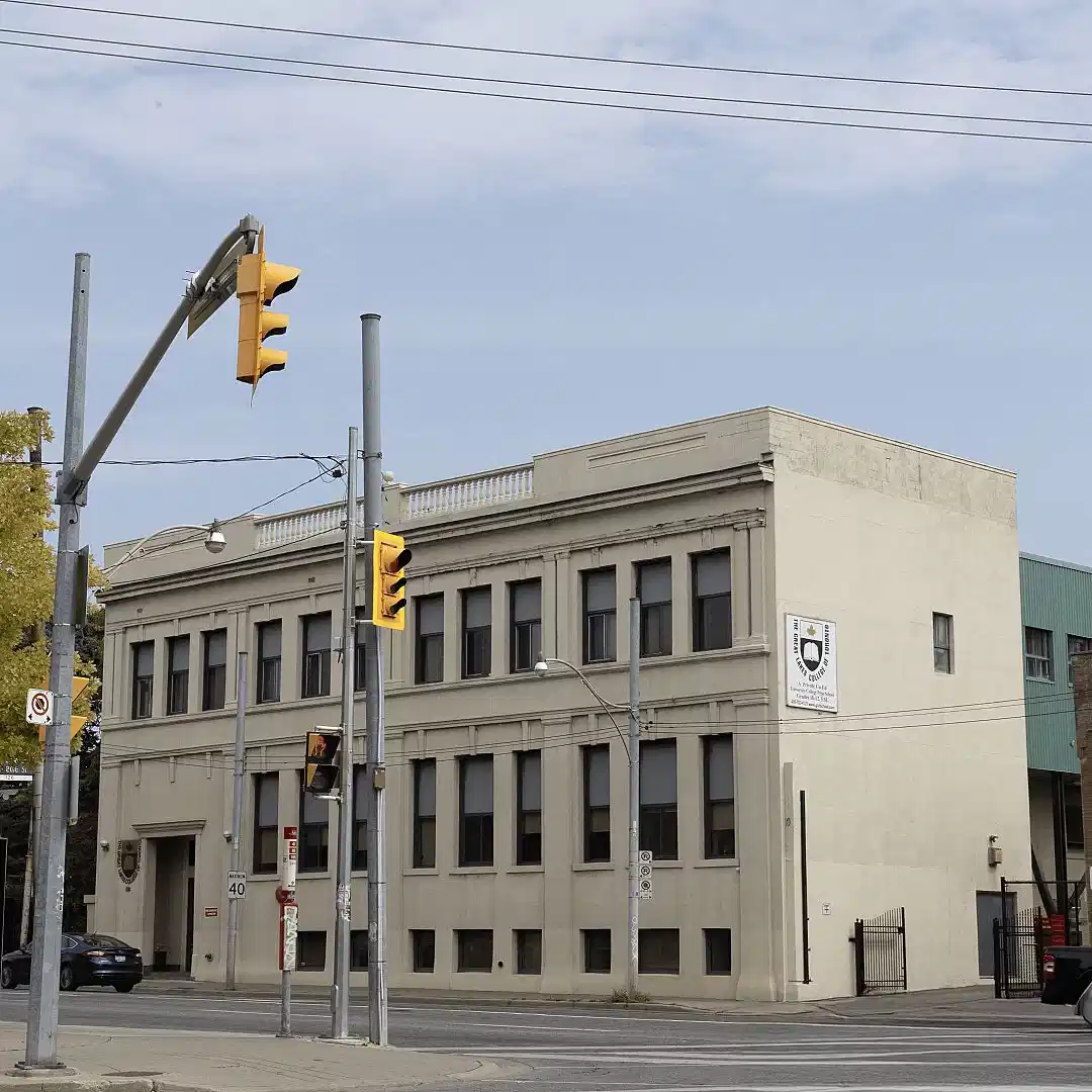 SPR M9B1B8, Toronto - Toronto, Ontario, Canada - Exterior