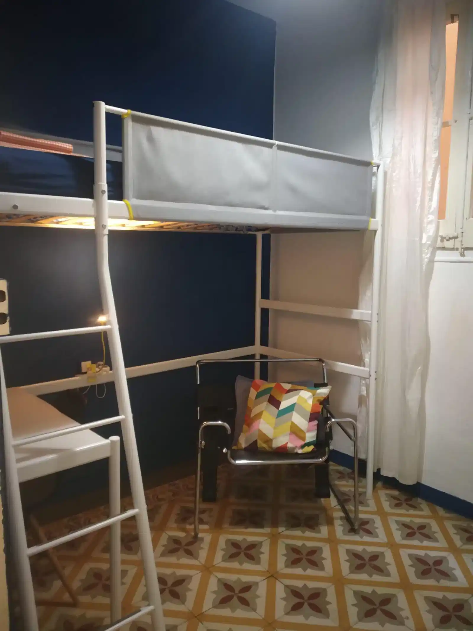 Room in 8 Bed 8 Bath - Bedroom?w=400&h=260&fit=crop&q=40&auto=format&trim=auto