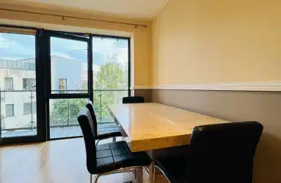 Room in a 3 Bedroom Apartment, Westend Gate Apartment, Old Blessington Road, Dublin D24 H642 - Dublin, Ireland - Amenities