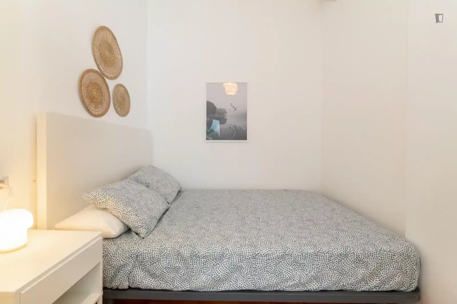 UNP 08007, Barcelona - Barcelona, Spain - Room in 6 Bed 1 Bath - Bedroom