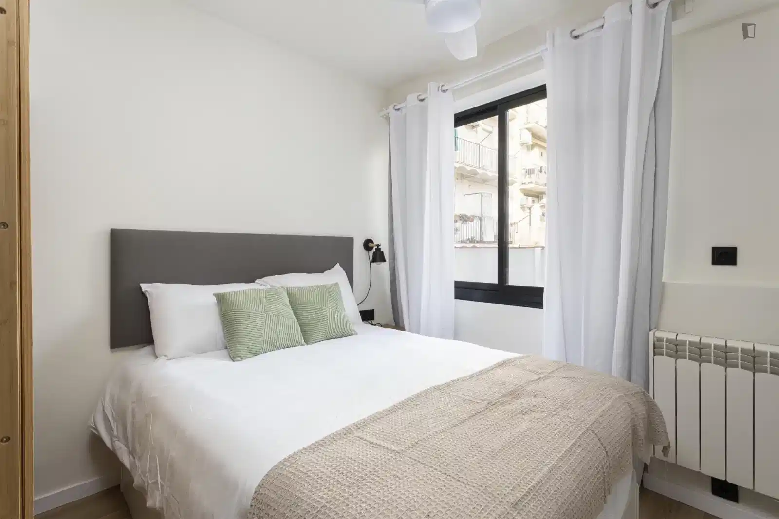 UNP 08005, Barcelona - Barcelona, Spain - Room in 5 Bed 5 Bath - Bedroom