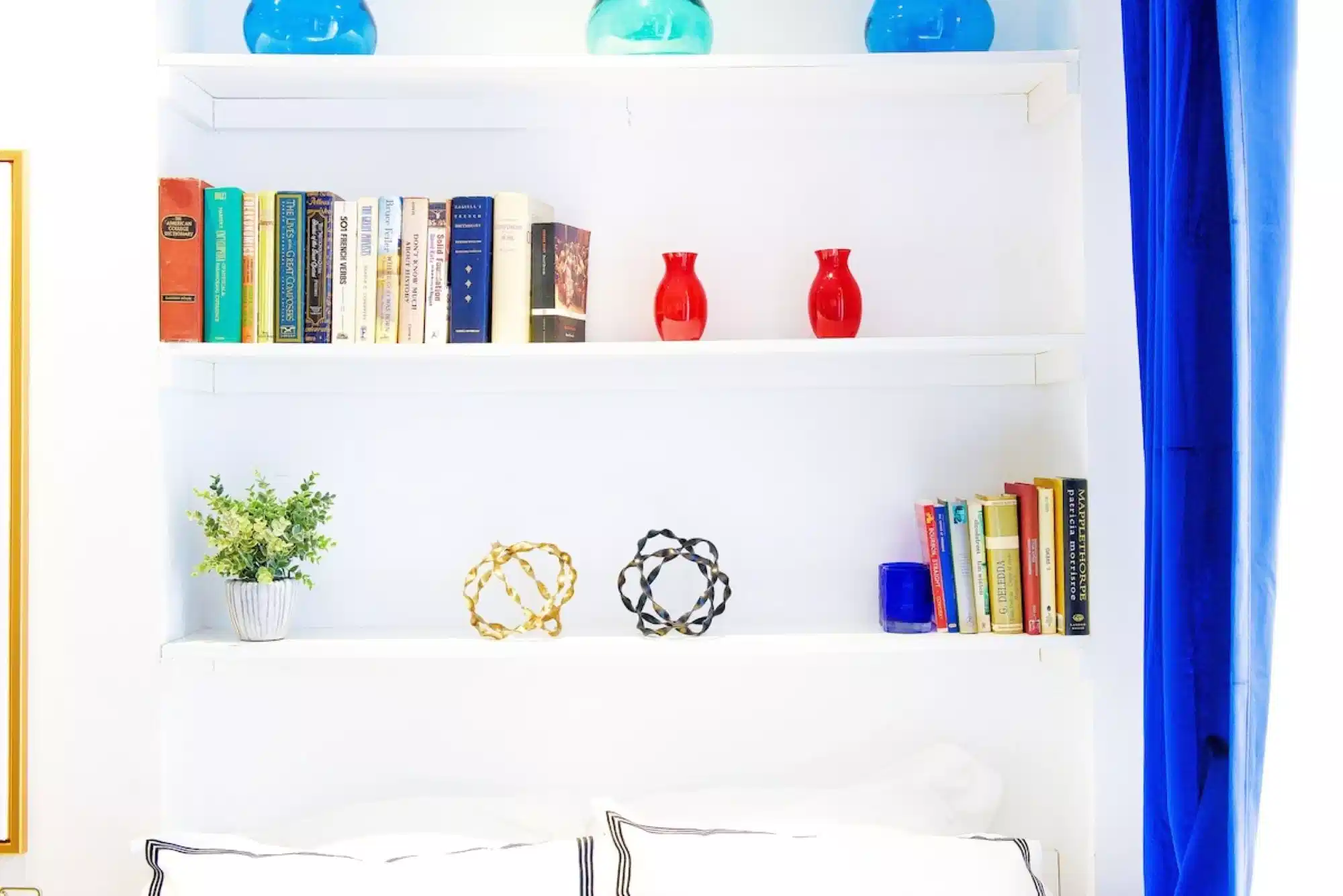 Common Area?w=400&h=260&fit=crop&q=40&auto=format&trim=auto