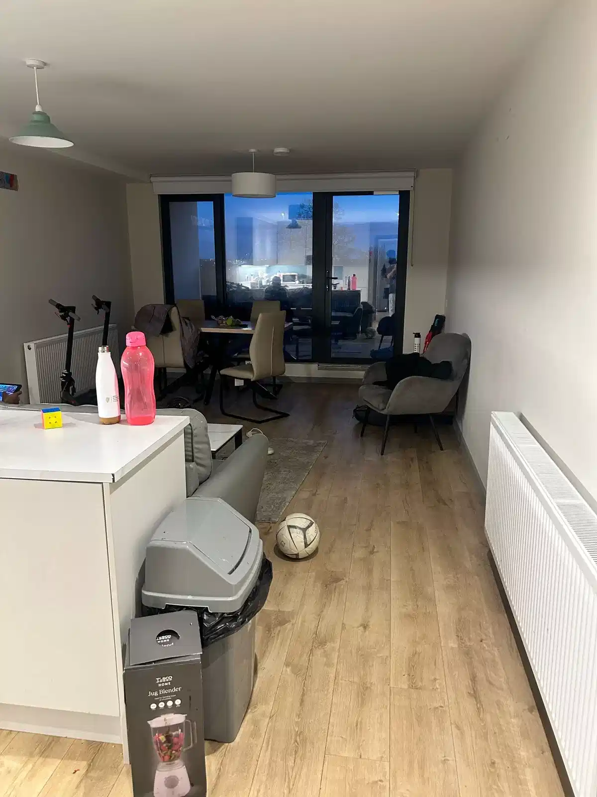 Room in a 2 Bedroom Apartment, 38 Ardhu, Roses Avenue, N Circular Rd, Kilrush, Limerick V94 342K - Limerick, Ireland - Amenities