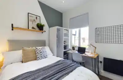 126 Uttoxeter New Road, Derby - Derby, England, United Kingdom - 9 Bedroom House - Bedroom