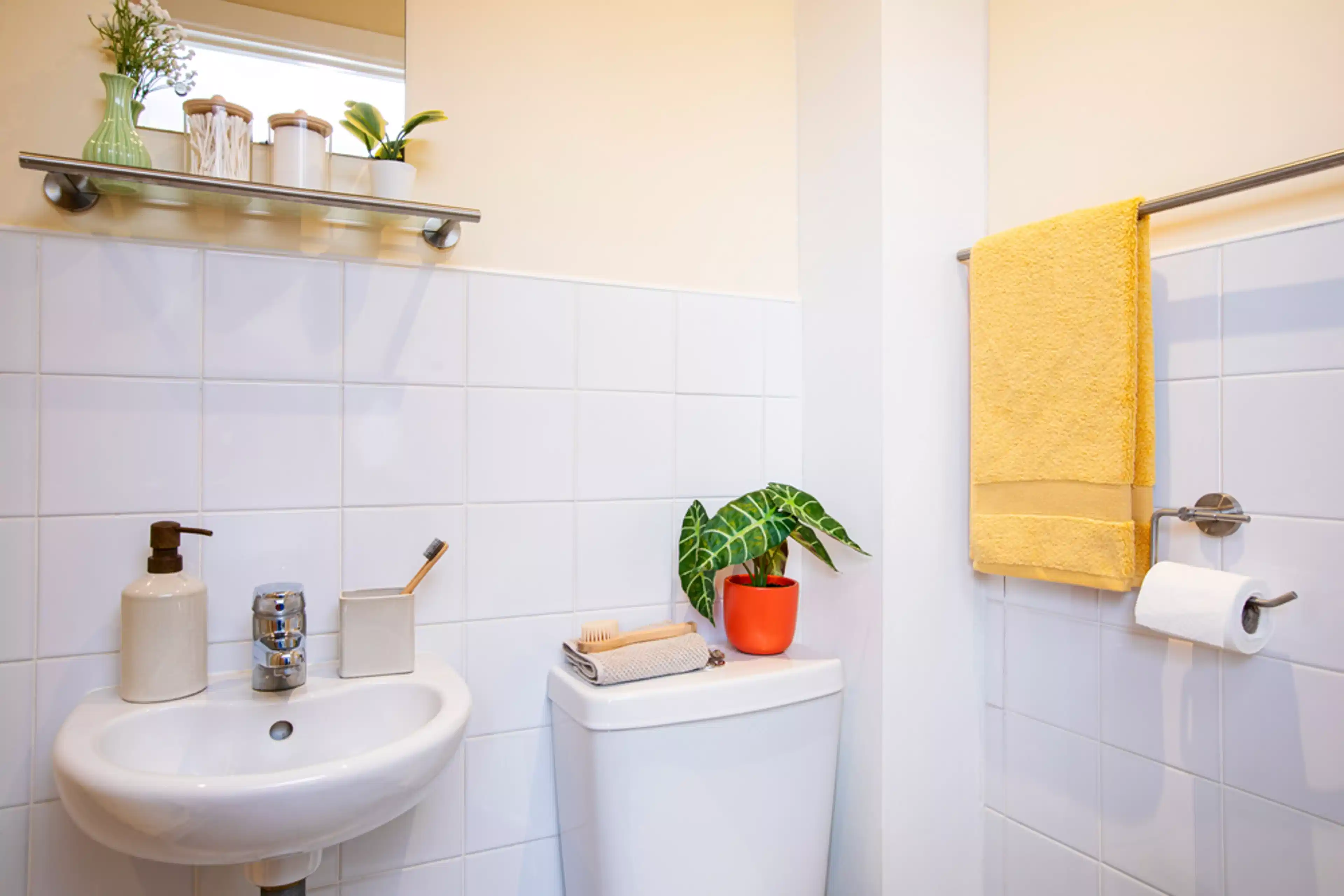 Amenities?w=400&h=260&fit=crop&q=40&auto=format&trim=auto