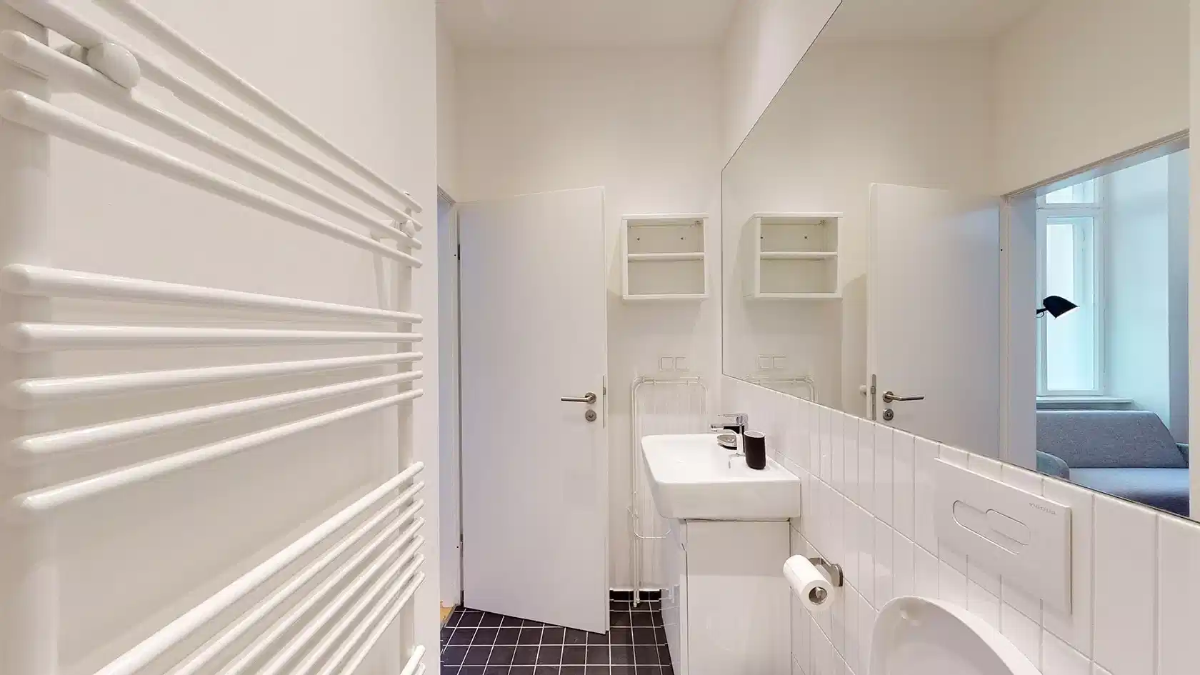 Amenities?w=400&h=260&fit=crop&q=40&auto=format&trim=auto