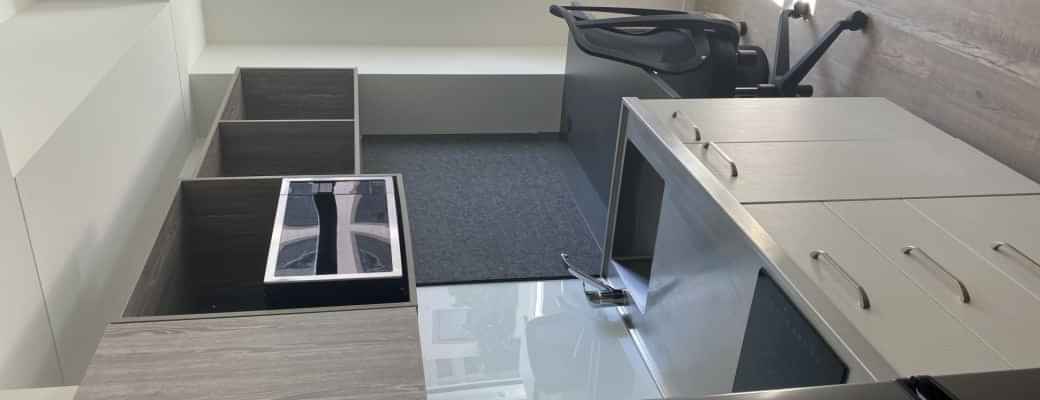 Common Area?w=400&h=260&fit=crop&q=40&auto=format&trim=auto