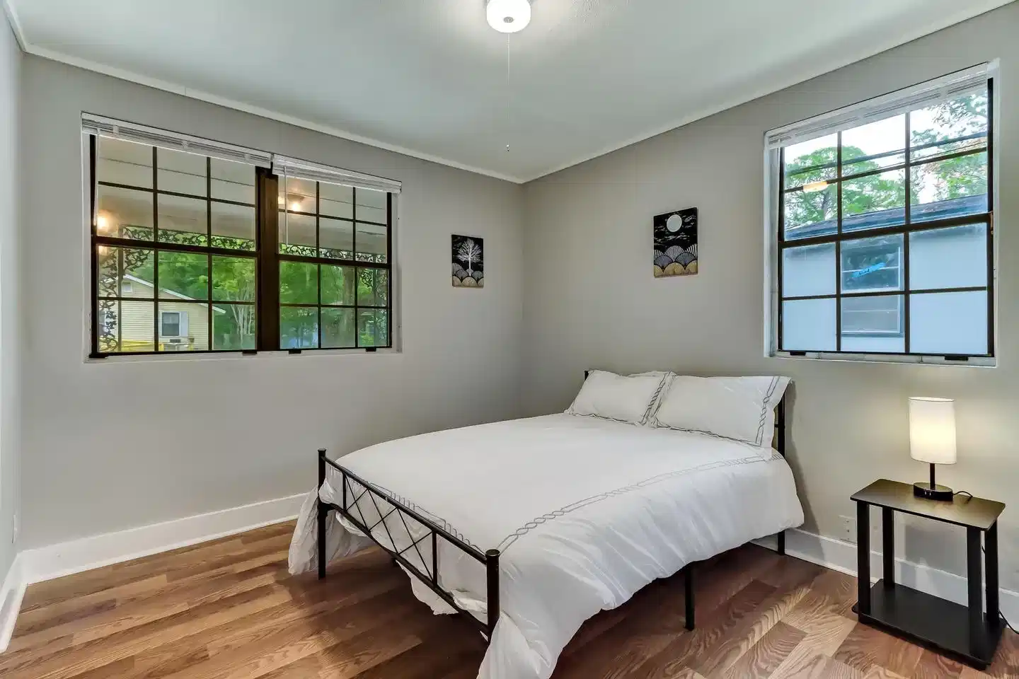 #10159: Room in 8 Bed 2 Bath - Bedroom?w=400&h=260&fit=crop&q=40&auto=format&trim=auto