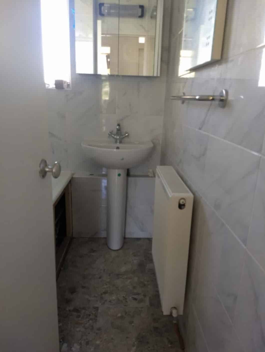 53 Winchester House Hallfield Estate, London - London, England, United Kingdom - Bathroom