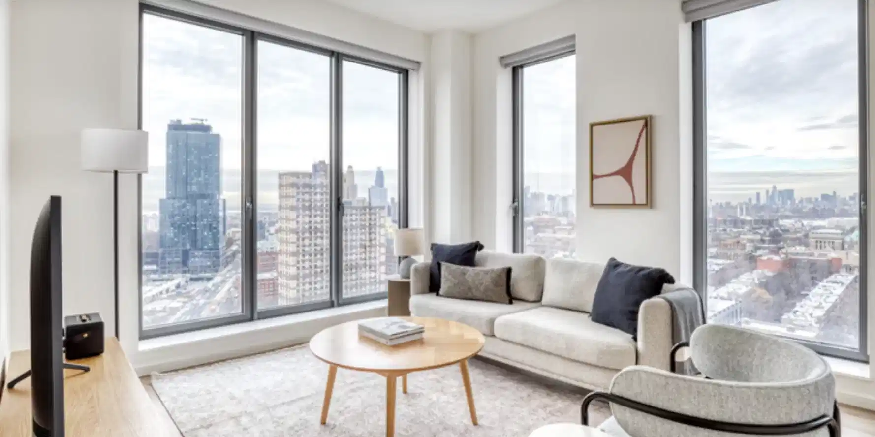 Exterior?w=400&h=260&fit=crop&q=40&auto=format&trim=auto