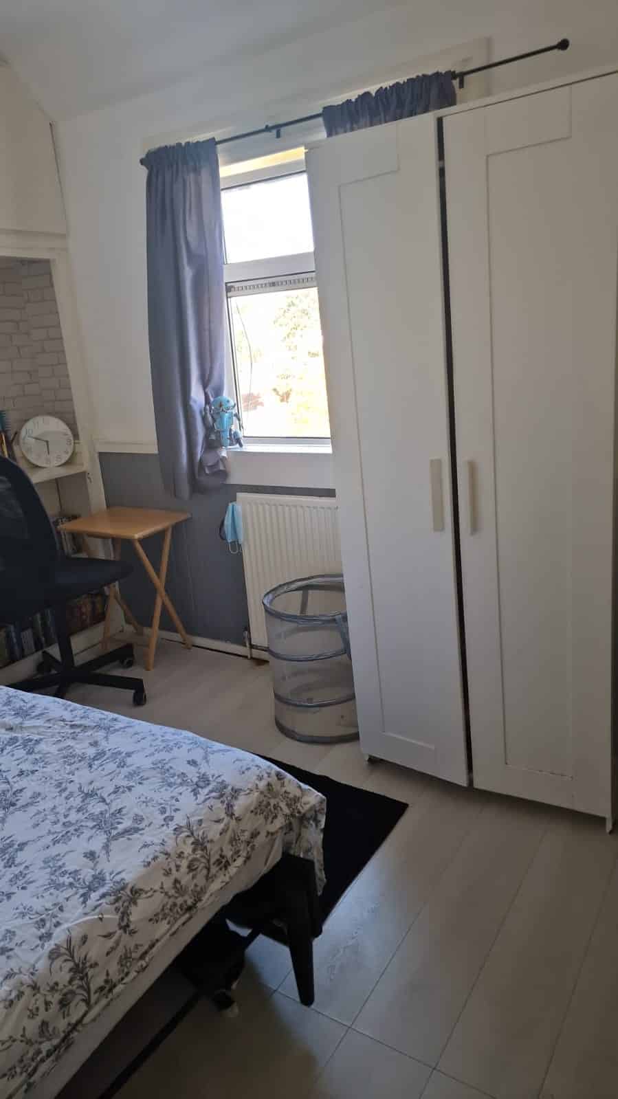 236 Becontree Ave, London - London, England, United Kingdom - Room