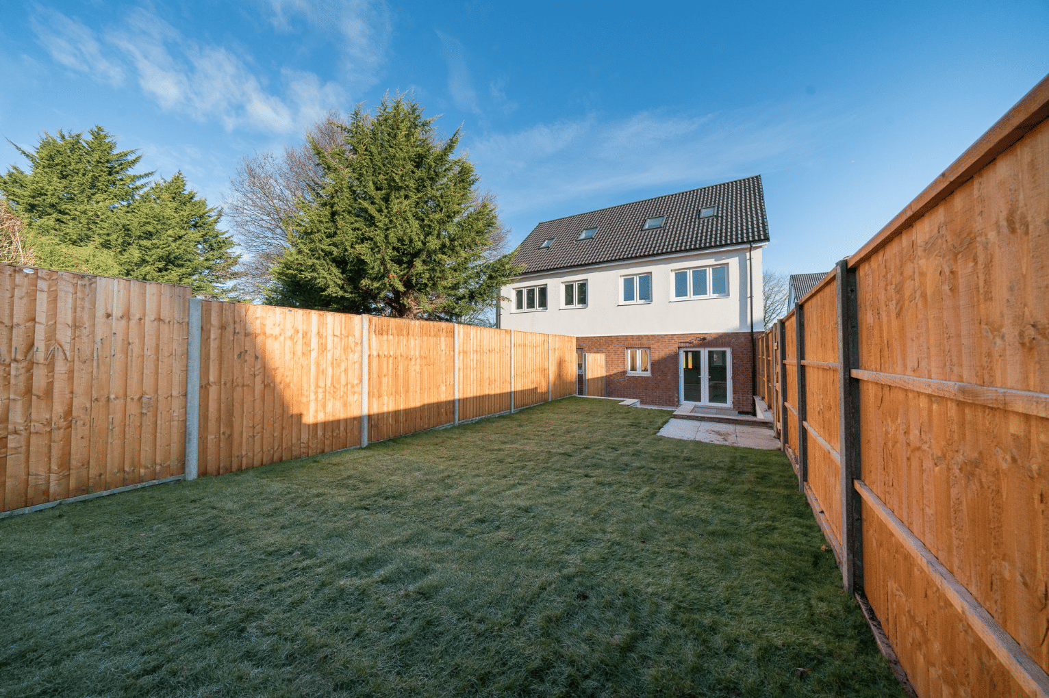 Leverstock Green Road HP2, London - London, England, United Kingdom - Exterior