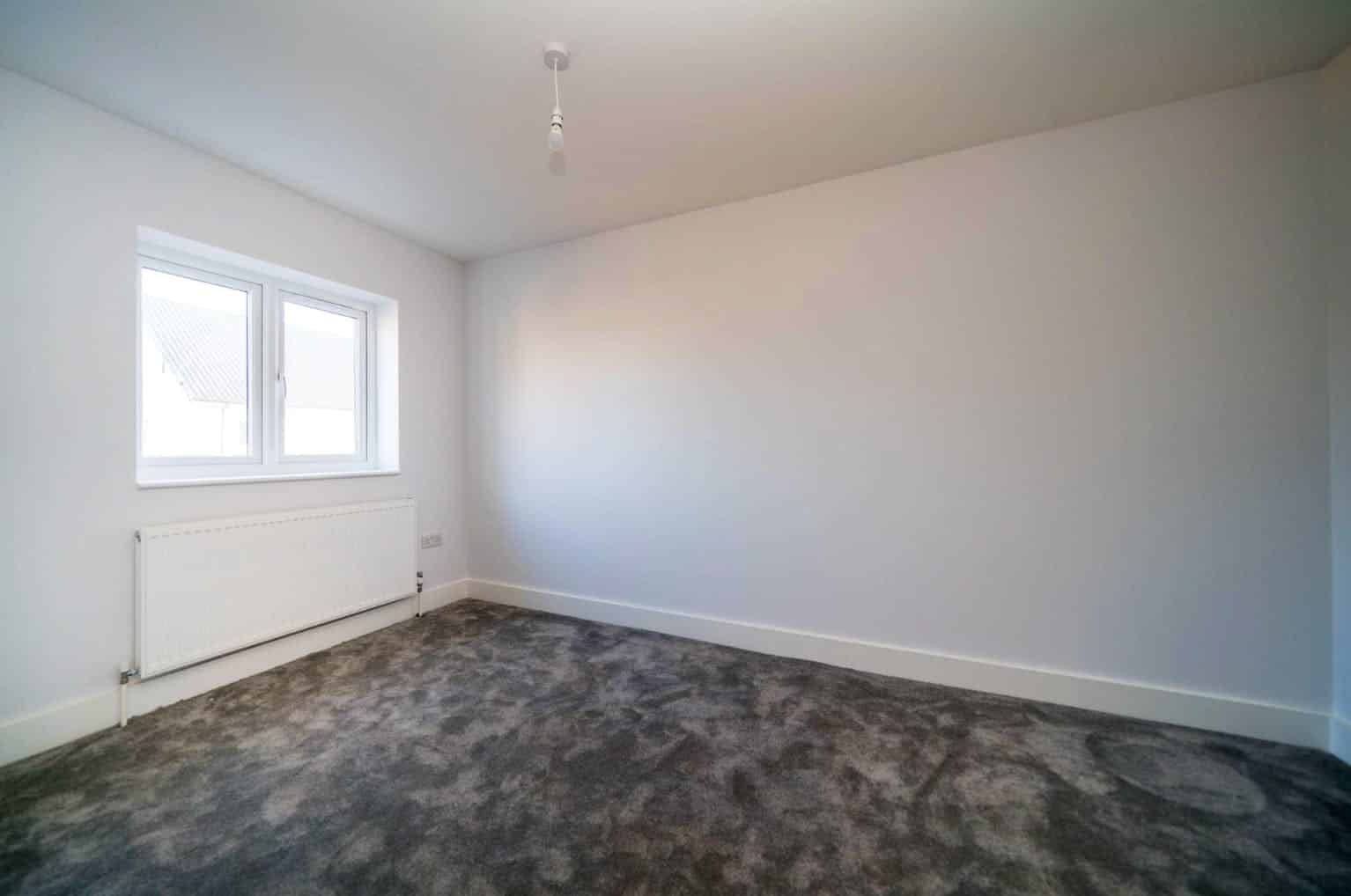 Exterior?w=400&h=260&fit=crop&q=40&auto=format&trim=auto