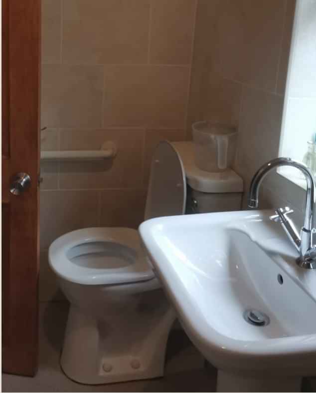 32 Blades Street, Lancaster - Lancaster, England, United Kingdom - Bathroom