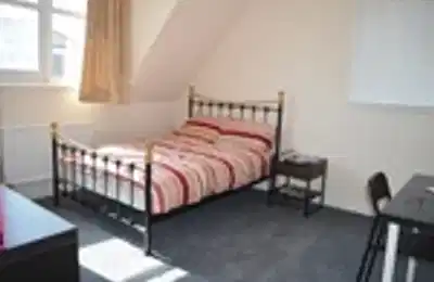 2A Pen Park Road, Bristol - Bristol, England, United Kingdom - Bedroom