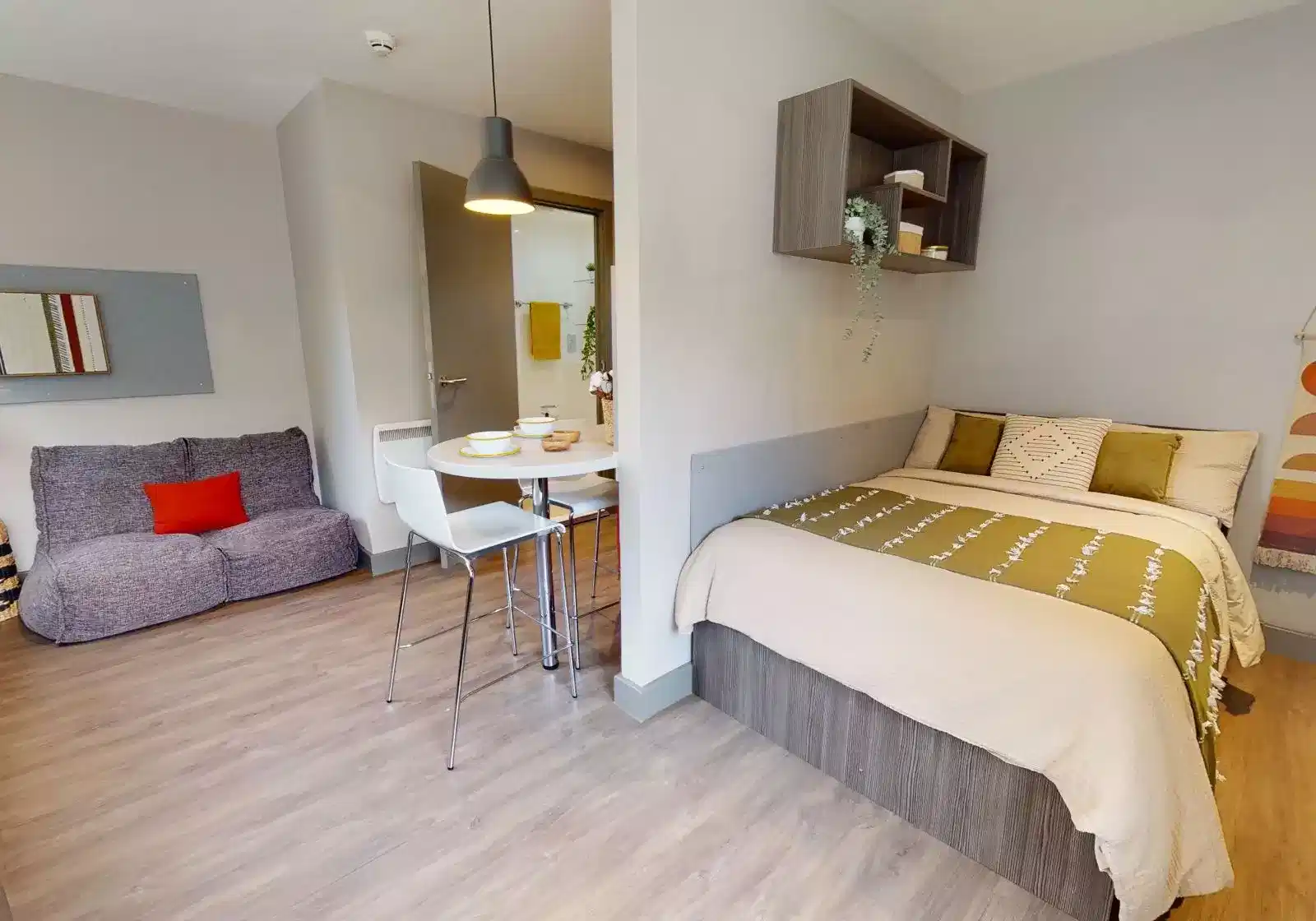 1 Bedroom Apartment - Amenities?w=400&h=260&fit=crop&q=40&auto=format&trim=auto