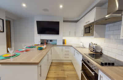 566D Fishponds Road, Bristol - Bristol, England, United Kingdom - Kitchen