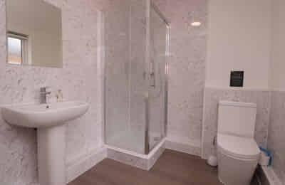43 Thesiger Street, Lincoln - Lincoln, England, United Kingdom - Bathroom