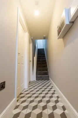 18 Halsbury Road, Liverpool - Liverpool, England, United Kingdom - Common Area