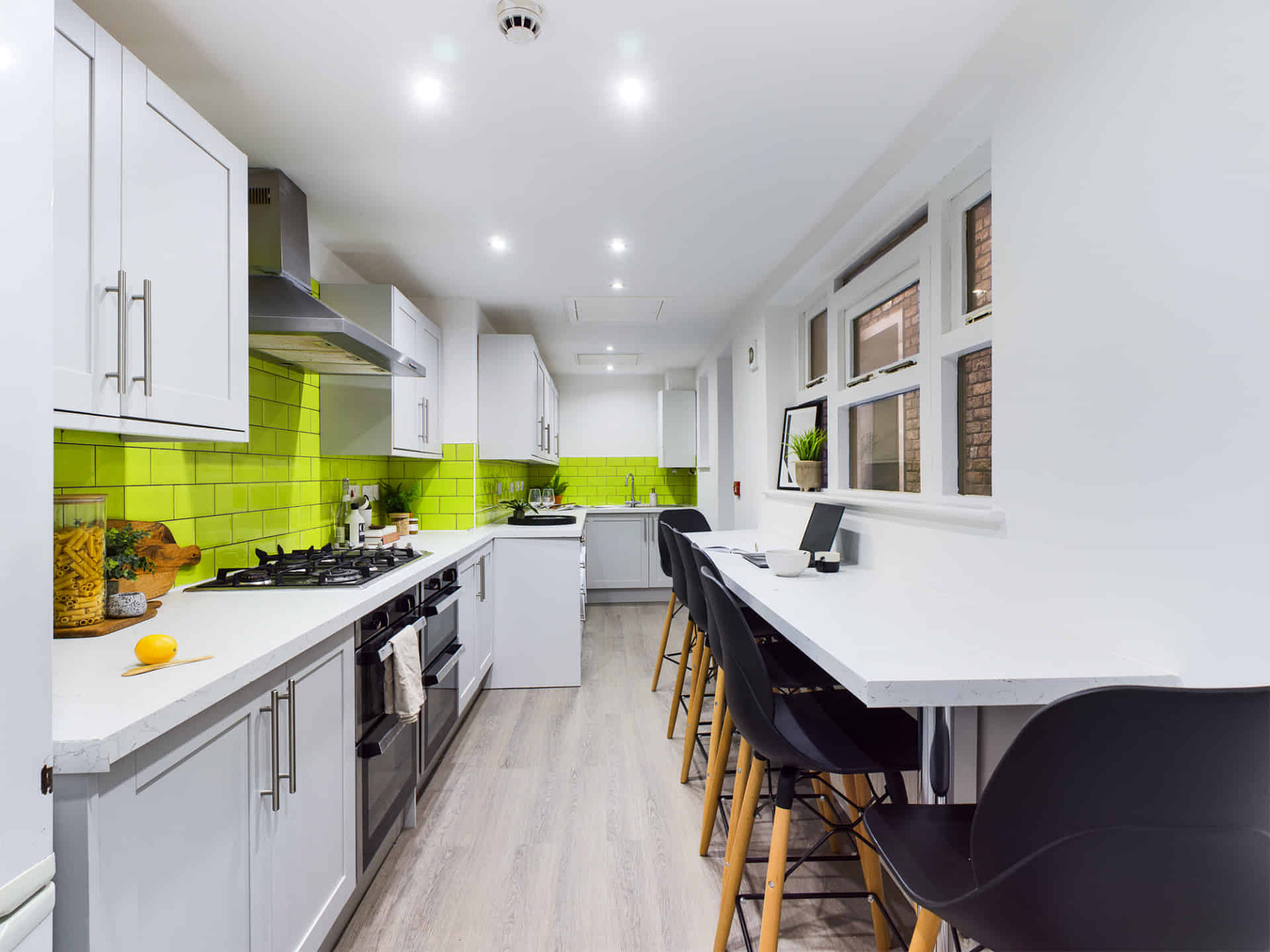 213 Smithdown Road, Liverpool - Liverpool, England, United Kingdom - Kitchen