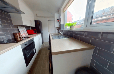 78 Sincil Bank, Lincoln - Lincoln, England, United Kingdom - Kitchen